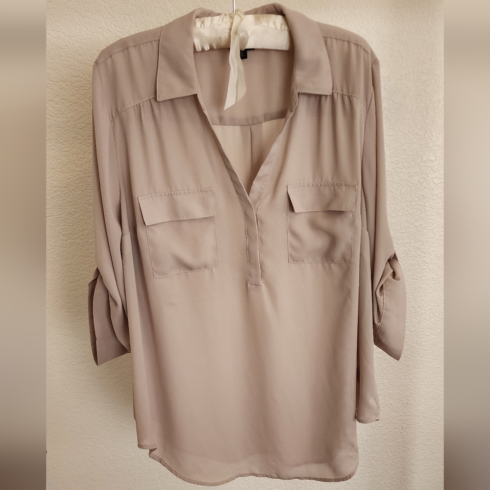 Torrid 2X Harper Blouse Light Mushroom Chiffon